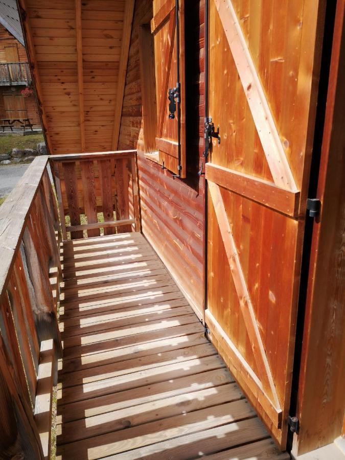 Chalet Bastilor La Joue du Loup Exterior foto