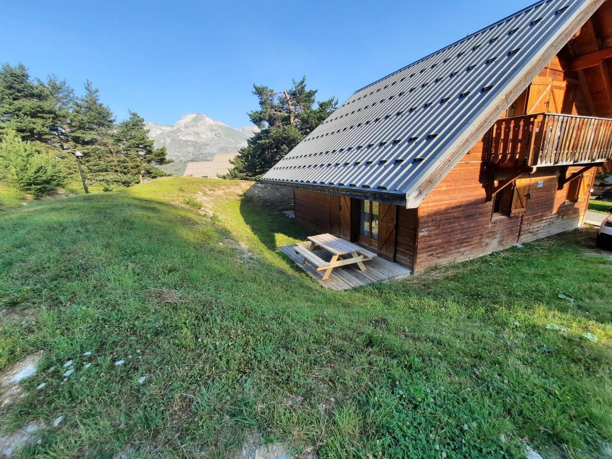 Chalet Bastilor La Joue du Loup Exterior foto